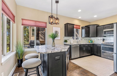 Ponderosa Trails House | Serene 3-bedroom house with AC in Flagstaff close to NAU, downtown AND Snowbowl