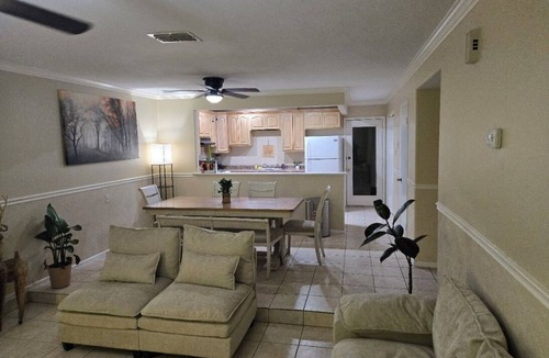 Bonanza House | Serene 3-bedroom townhome in charming Laredo