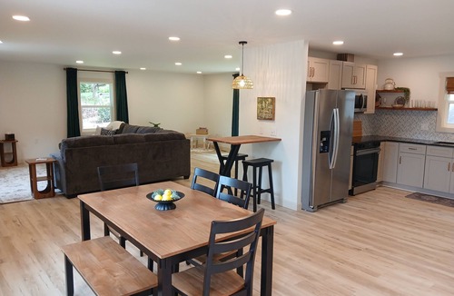 Conestoga House | Serene 4-bedroom house with hot tub and a game room in charming Conestoga