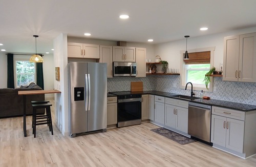 Conestoga House | Serene 4-bedroom house with hot tub and a game room in charming Conestoga