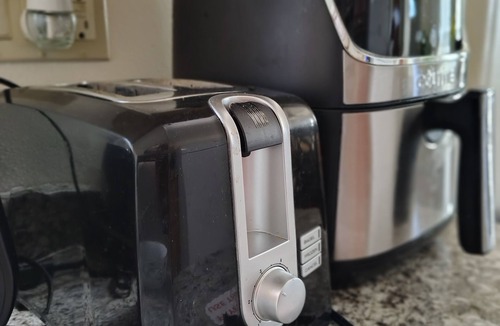 Elmont House | Serene 4-bedroom house in Elmont