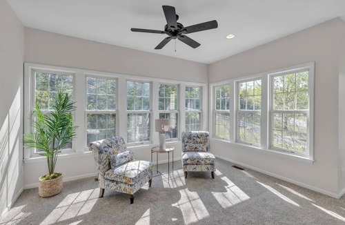 Saint Albans House | Serene 4BD/4BA Countryside + HotTub by Lake & Golf
