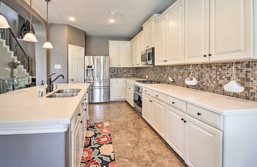 Cypress House | Serene 4BR Lux Home w Heated Spa Pool Massage Chair