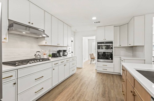 Farmers Branch House | Serene 4BR w/Open Layout | Close to Galleria & DFW