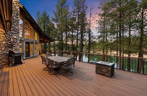 Greer Cabin | Serene 5-bedroom cabin perfect for a relaxing Greer getaway