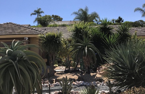 Spinnaker Hill House | Serene 5 Bedroom With Pool & Jacuzzi and Panoramic Ocean Views!