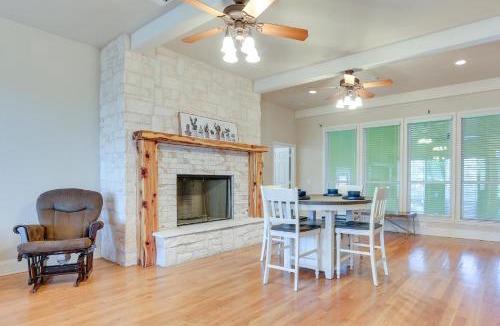 Westminster House | Serene 50-Acre Nature Retreat Near Melissa & Anna