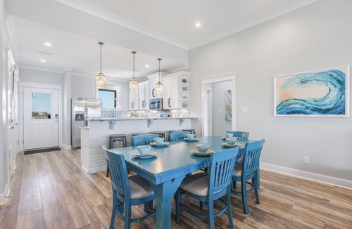Fort Morgan Pines House | Serene Bayfront, 2 King Suites, Kayaks, Fishing