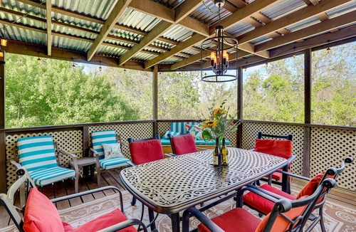 Rambo Riviera House | Serene Beaver Lake Getaway w/ Covered Porch!