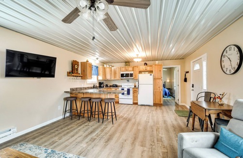 Bixby House | Serene Belgrade Hideaway with Fire Pit & Grill!