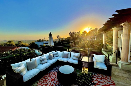 Beverly Hills House | Serene Beverly Hills Estate w/Gorgeous Views