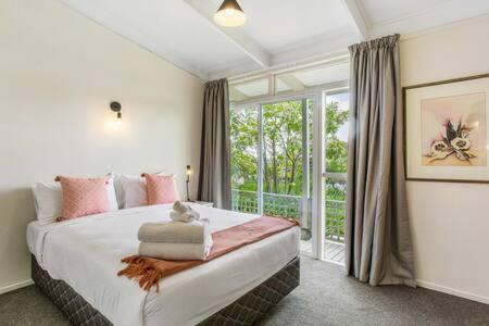 Whitford House | Serene Breeze Escape with estuary view