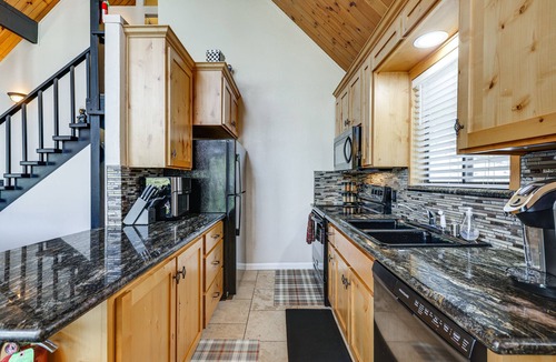 Forest Meadows Cabin | Serene Cabin Retreat Between Murphys & Arnold