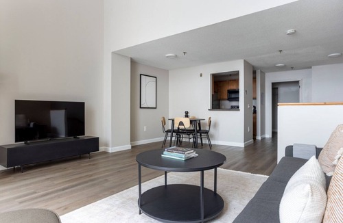 Central Square Apartment | Serene Central Square 2BR nr T, by Blueground