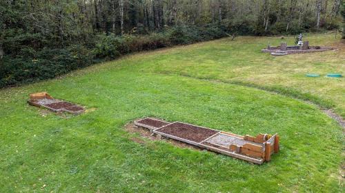 Carrolls Apartment | Serene Cottage in the Woods