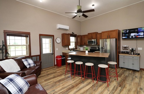Alexandria House | Serene Country Haven with Over 3 Acres and Arcade Game