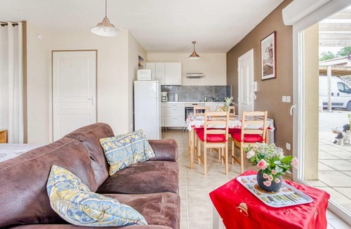 Largentiere House | Serene Couple’s Getaway Home