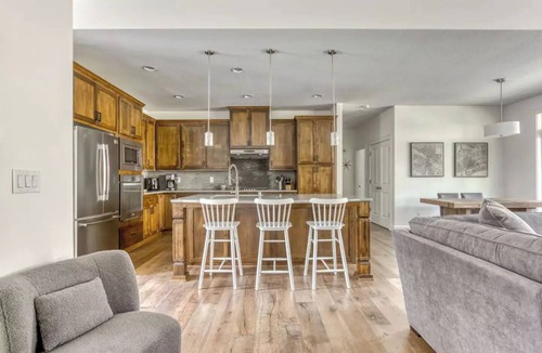 Felida House | Serene Couve Retreat