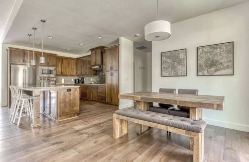 Felida House | Serene Couve Retreat