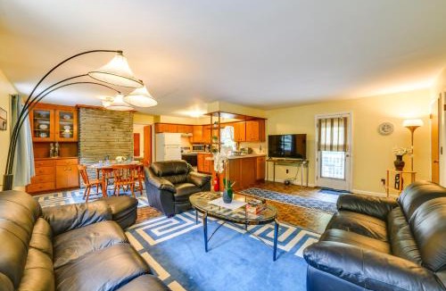 Roscoe Apartment | Serene Duplex with On-Site Brook in Callicoon Center