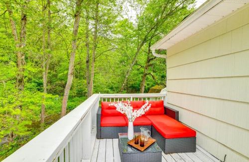 Roscoe Apartment | Serene Duplex with On-Site Brook in Callicoon Center