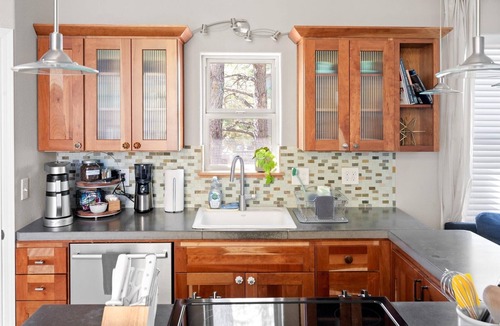 Ponderosa Trails House | Serene Eco-Friendly Guesthouse