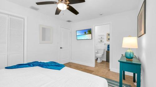 Southside Villa | Serene El Cid Retreat