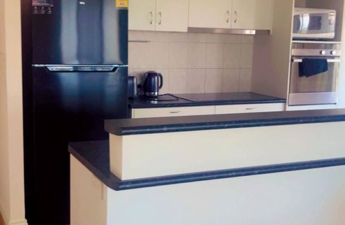 Sebastopol House | Serene Escape