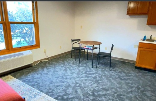 Eureka House | Serene Escape, Fishing, Small-Town Charm