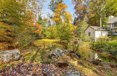 Parker Ford House | Serene Getaway with Trail Access in Chester Springs