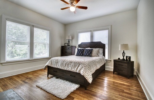 Edgewood House | Serene Historic Bungalow