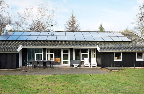 Udsholt Sand House | Serene Holiday Home in Hovedstaden near Sea