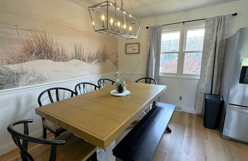 Stevensville House | Serene home heated pool close to wine trail large fenced yard
