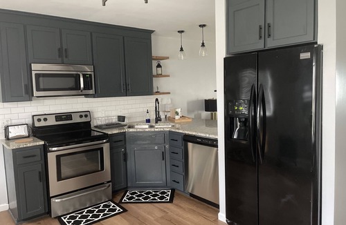 Midland City House | Serene Home