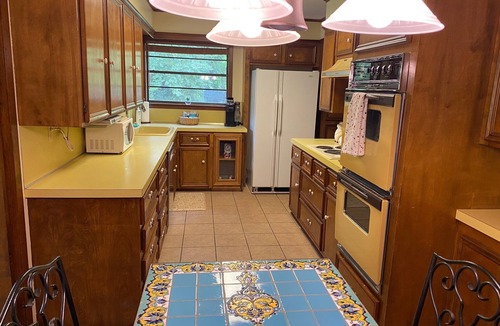 Briarcrest Estates House | Serene House with Charm on Golfcourse!