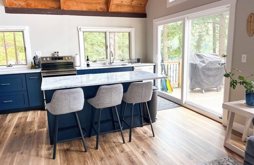 Lake Arrowhead House | Serene lakeside retreat