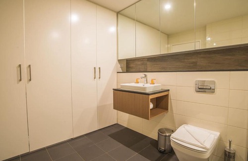 Leichhardt Apartment | Serene Leichhardt 2bed2bath APT (Lewisham Station)