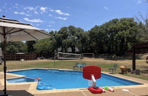Westlake Condo | Serene Luxury Guest House