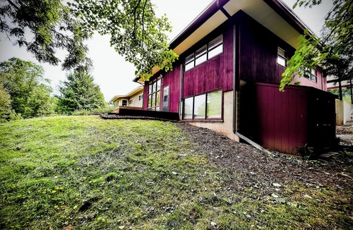 Richland Center House | Serene Mid Century Modern Gem Designed by Frank Lloyd Wright Apprentice