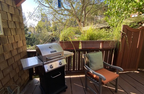 Merriewood Cottage | Serene Montclair Getaway