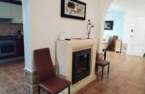 Los Valientes Villa | Serene mountain views. Spacious garden with 10x5m pool.