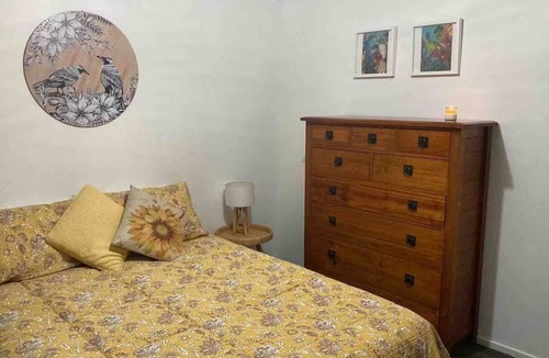 Waitara House | Serene near the sea