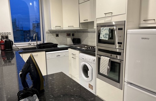 Seafront Apartment | Serene Ocean Side Apartment BTN