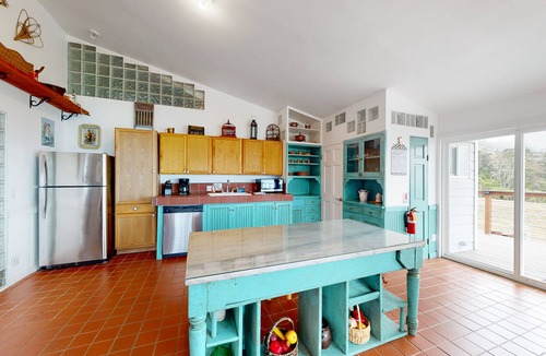 Elk House | Serene oceanfront home with large deck, panoramic views, dog-friendly, & W/D