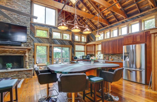 Pacific House | Serene Pacific Getaway: Deck, Grill & Fire Pit!