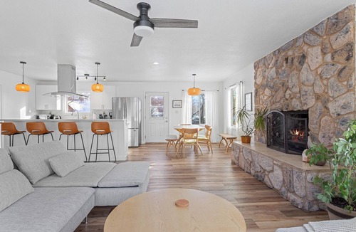 Palmer Cottage | Serene Palmer Home: Walk to Downtown & Riverfront!
