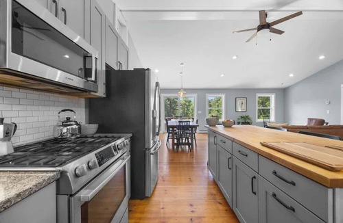 Blue Hill House | Serene Pondside Cottage w/Private Island Camping!