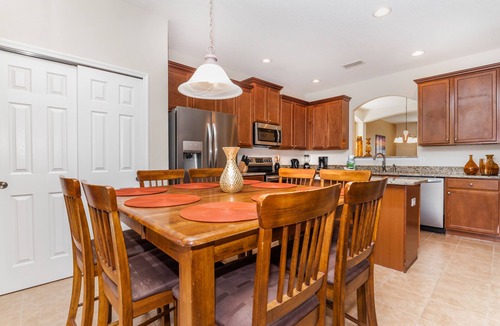 Watersong House | Serene Pool Home Overlooking Conservation Area 🌳🏊‍♂️