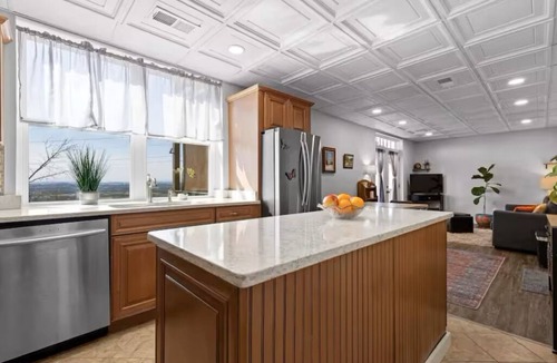 East Brainerd Apartment | Serene Private Apartment w/Views & Terrace