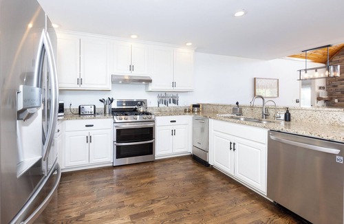 Eatonton House | Serene Private Lake Oconee Home - Modern Amenities